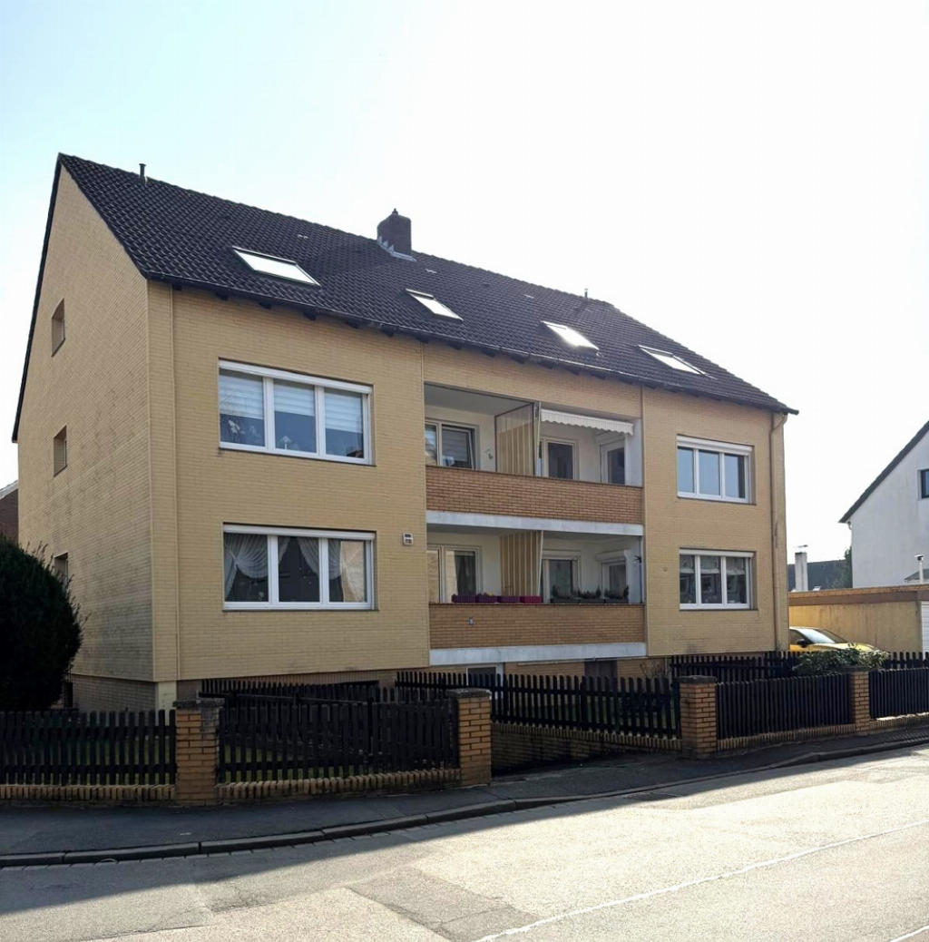3-Zi-Wohnung im 1. OG mit Balkon und Garage in Seelze/Letter - frisch renoviert - Foto 1