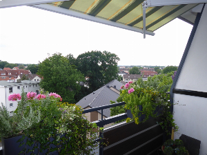 Wohnen über den Dächern von Berenbostel
3 Zimmer-Eigentumswohnung mit Garage
in zentraler Lage
