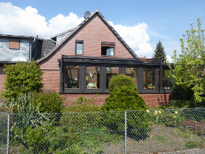 Einfamilienhaus -DHH-und grosses Grundstück mit Potential  in Wunstorf