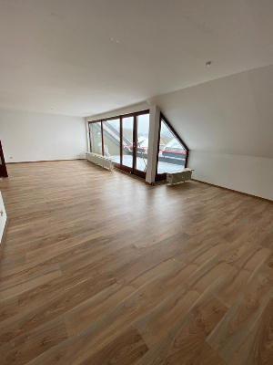 Berenbostel, 2-Zimmer-ETW mit großer Dachterrasse zum Wohlfühlen