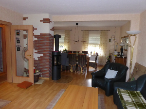 Kleines Raumwunder als Reihenmittelhaus in Oberricklingen
Wohnen auf 3 Ebenen mit Vollkeller